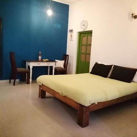 Mitrayu Villa Nugegoda Exteriör bild