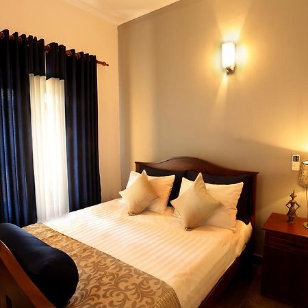 Mitrayu Villa Nugegoda Exteriör bild