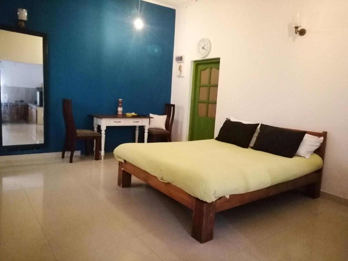 Mitrayu Villa Nugegoda Exteriör bild