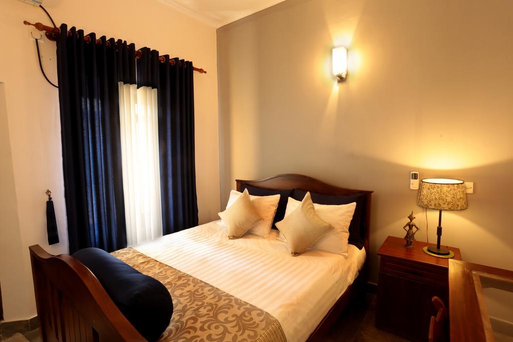 Mitrayu Villa Nugegoda Exteriör bild