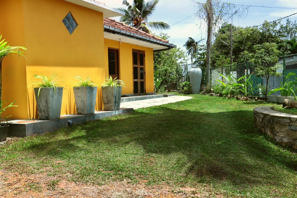 Mitrayu Villa Nugegoda Rum bild